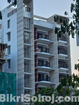 Ready Apartment SALE at Bashundhara